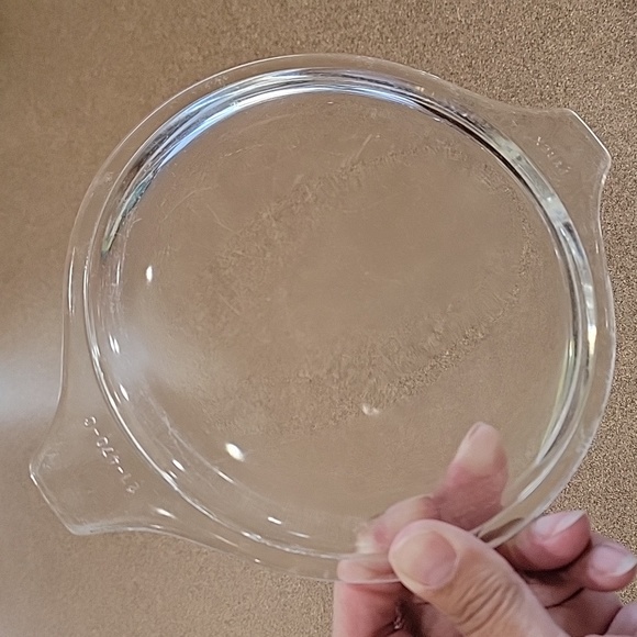 Vintage Pyrex 1 Pint Yellow Casserole Dish!! - Picture 14 of 16